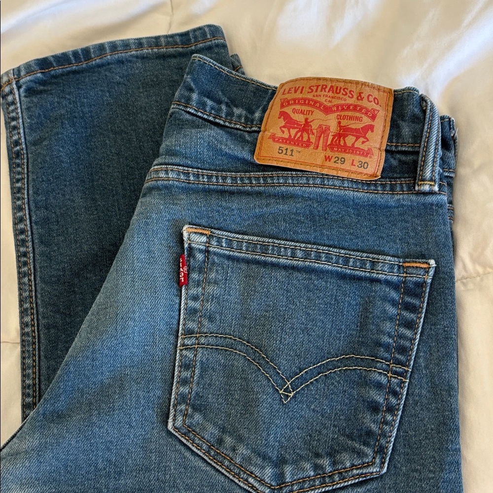 EUC Levi's 511 Men's Blue Jeans 29x30